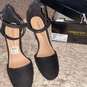 BRAND NEW CHRISTIAN SIRIANO HEELS